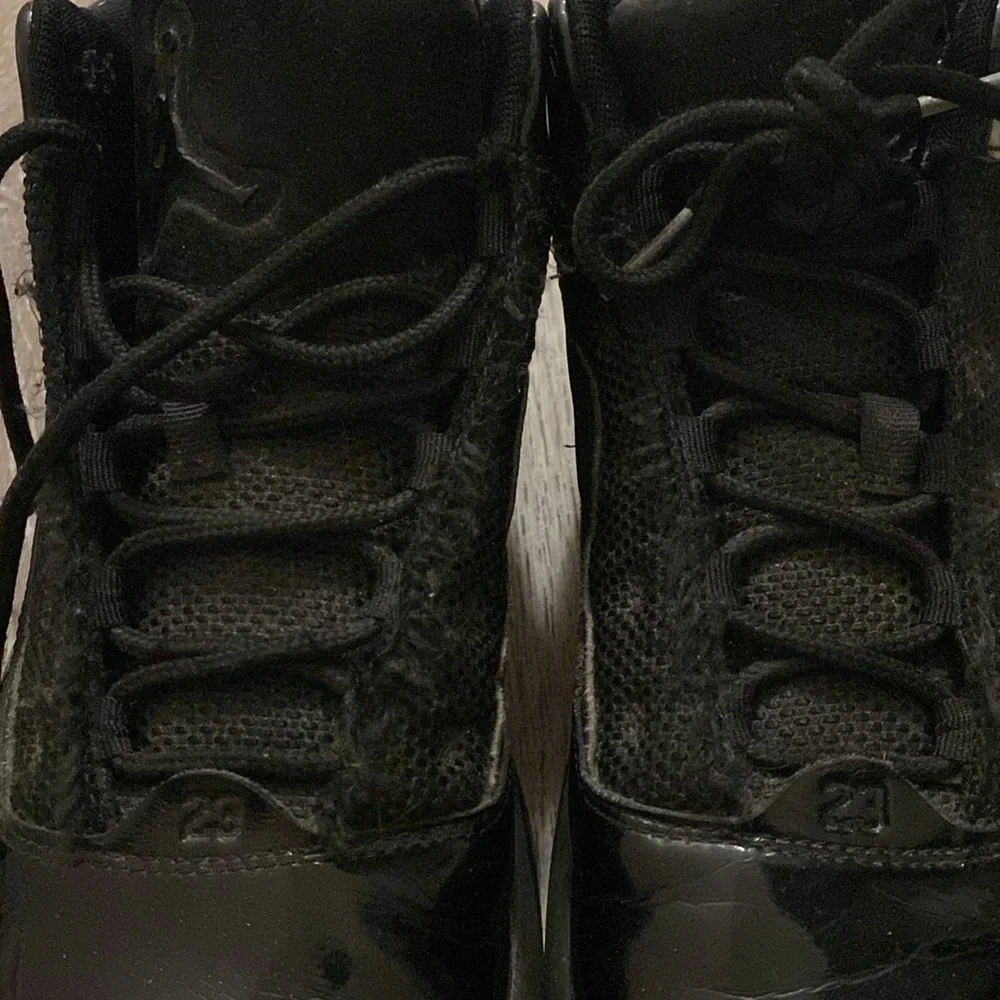 Jordan size 8 black patent leather in used condition